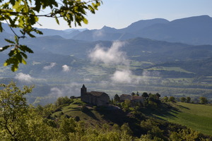 SUR LES HAUTEURS D'AIGLUN